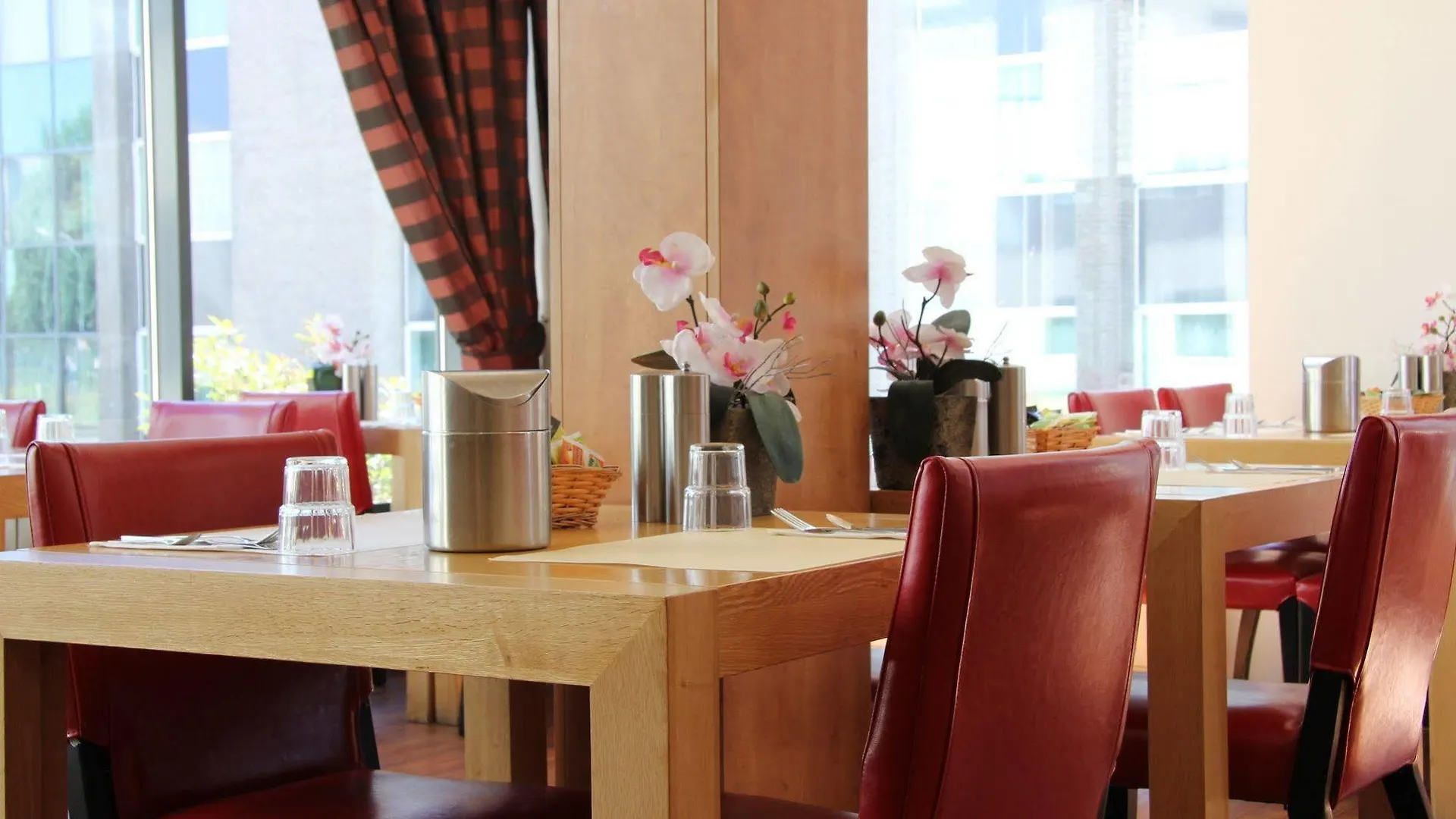 ****  Best Western Plus Amsterdam Airport Hotel Hoofddorp Netherlands